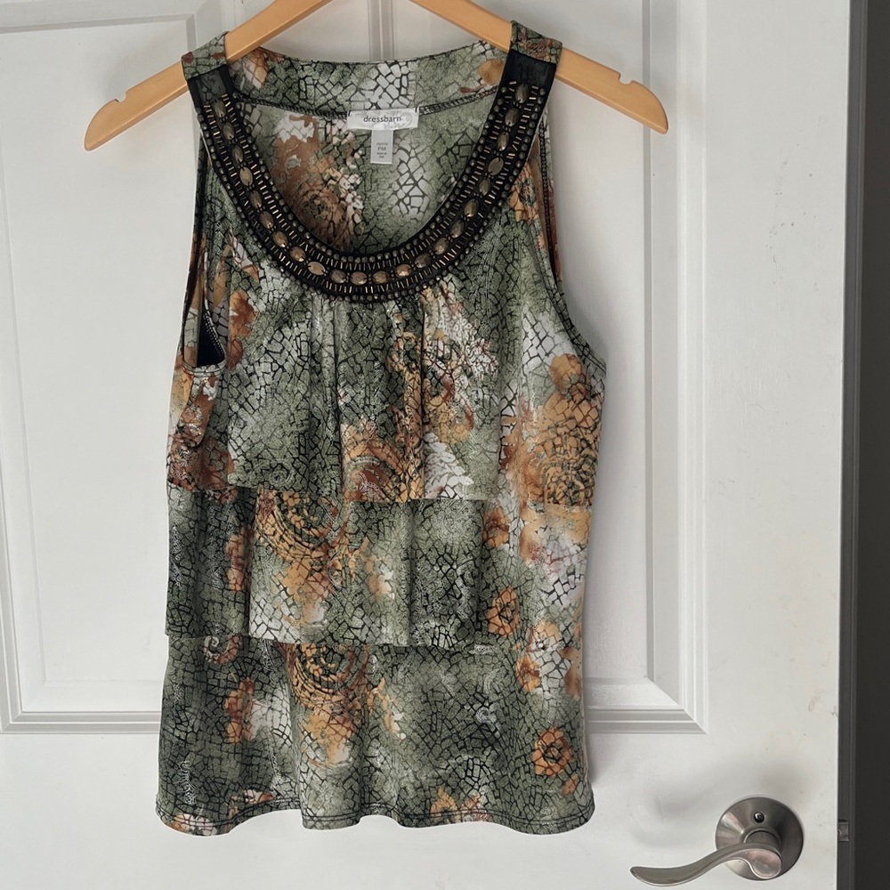Dress Barn Green layered beaded Sleeveless Blouse Sz Petite Medium